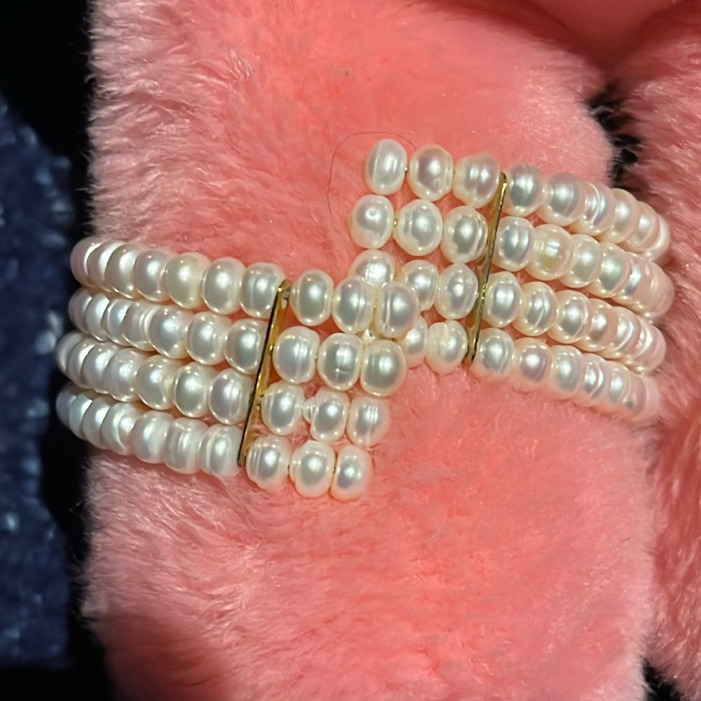 Fresh water Pearl bangle bracelet